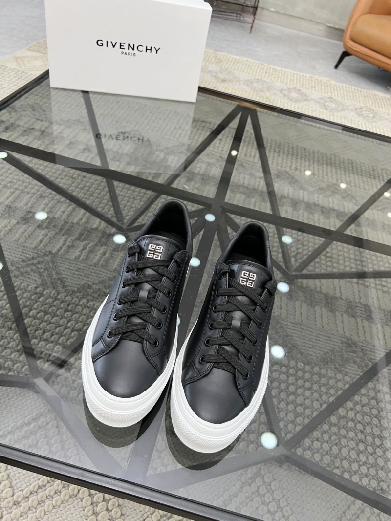 Givenchy Sneakers